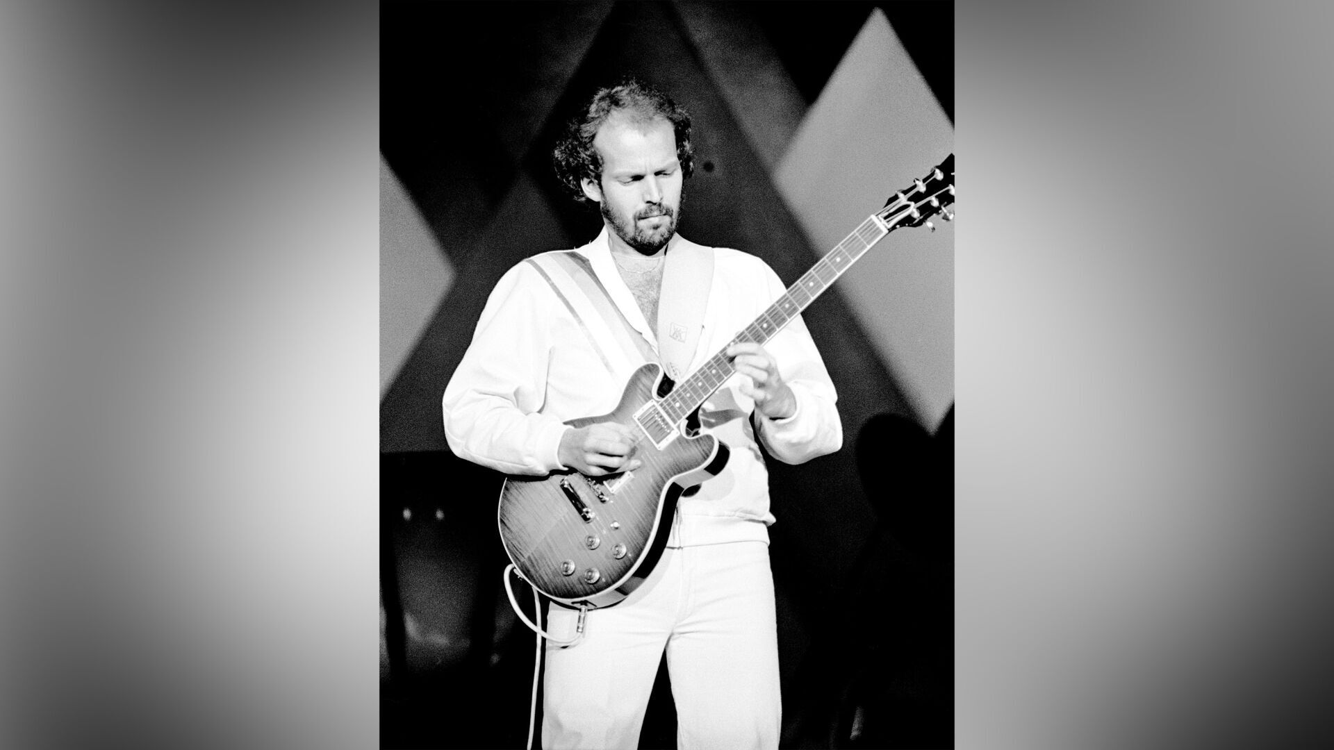 ABBA's long-term guitarist Lasse Wellander dies